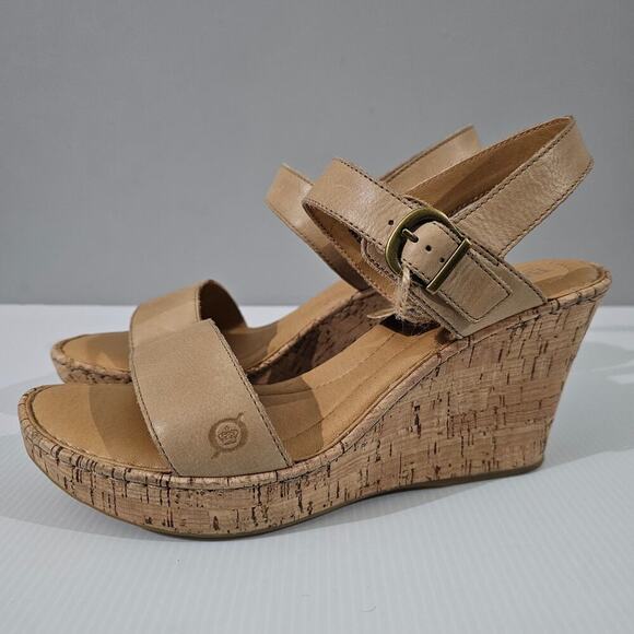 Born Shoes - NEW Born Lenore Sandal Womens Size 10 Natural Tan Leather Wedge Platform